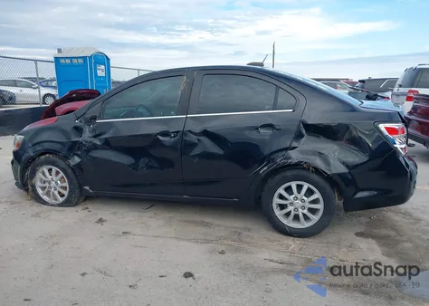2018 Chevrolet Sonic Lt Auto из США, поврежденный, VIN 1G1JD5SH1J4109210